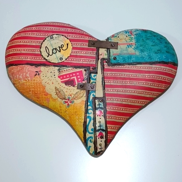 Demdaco Other - Kelly Rae Roberts 3-Demensional Metal Heart Wall Art